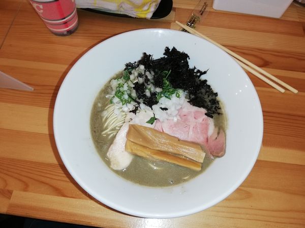 「濃厚煮干らーめん」@煮干らーめん 川むらの写真