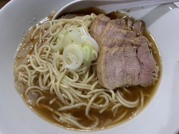 「比内鶏肉そば 小」@自家製麺 伊藤 神田店の写真