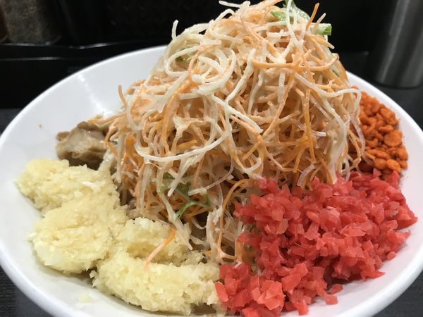 「冷やし 中 300g 1,000円」@ラーメンフクロウの写真