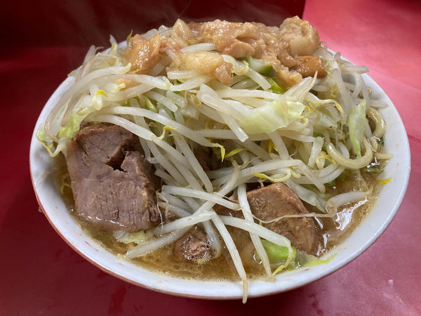 「ぶた5枚入 大ラーメン」@ラーメン二郎 環七一之江店の写真