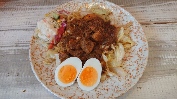 「カレー焼きそば　７００円」@Kitchen723の写真
