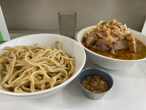 「(辛)つけ麺」@ラーメン荘 歴史を刻め なかもず店の写真