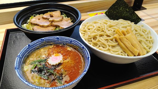 「担々つけめん+特盛り+焼豚めし並」@舎鈴 イオンタウンふじみ野店の写真