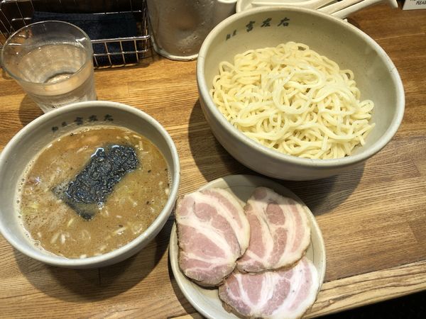 「つけ麺　チャーシュー」@麺屋吉左右の写真