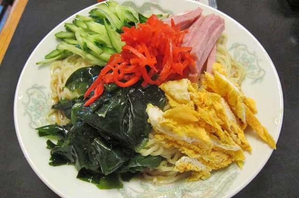 「冷やし中華　800円」@大釜 本店の写真