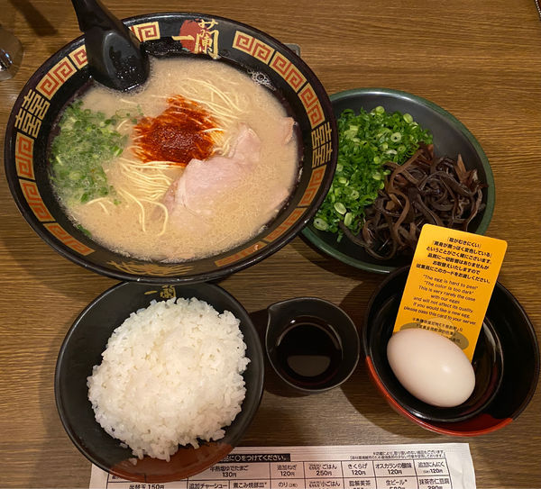 「ラーメン3選🍜🥢(オスカランの酸味･きくらげ･ごはん🍚小)」@一蘭 六本木店の写真