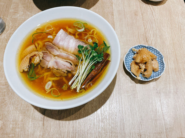 「親鶏中華そば」@手打 親鶏中華そば 綾川の写真