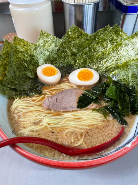 「ラーメン(中)固麺油多め」@ラーメンショップ 122号騎西店の写真