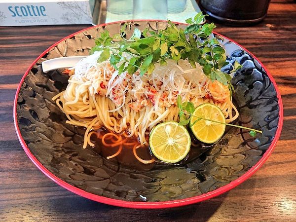 「花咲蟹の冷やし和えそば」@稲荷屋の写真