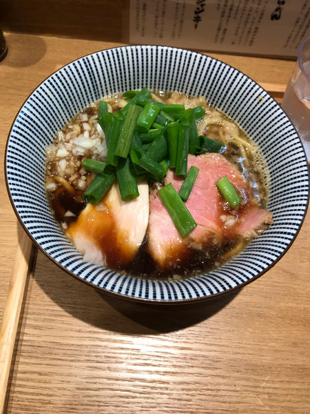 「煮干しらーめん 880円」@ふく流らーめん 轍 東京高田馬場本店の写真