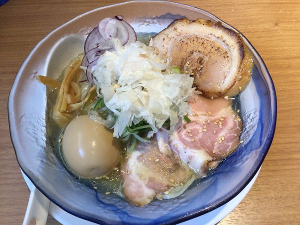 「【夏季限定】冷やしラーメン・塩(¥950)」@麺屋 㐂八の写真