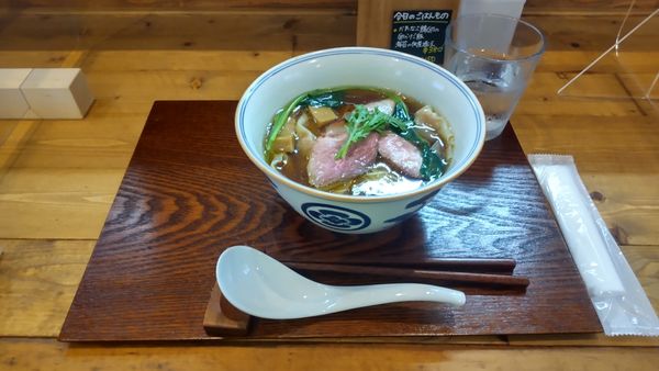 「わんたん入り醤油ラーメン」@Ramen FeeLの写真