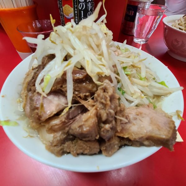 「豚入りラーメン」@ラーメン二郎 三田本店の写真