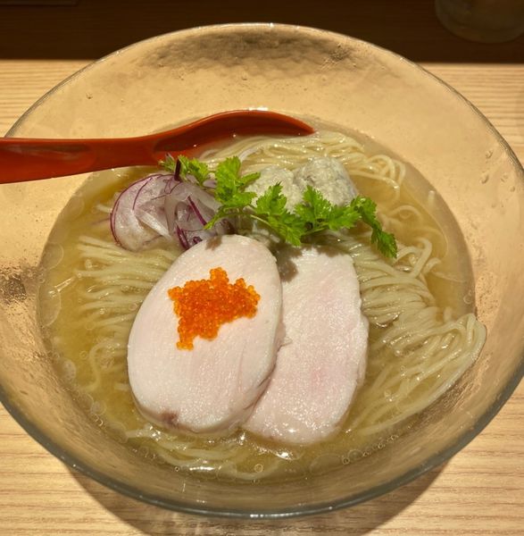 「【限定】渡り蟹の 濃厚冷し麺　９５０円」@焼きあご塩らー麺 たかはし アトレ川崎店の写真