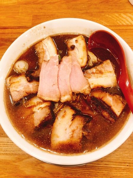 「肉そば 醤油」@麺や 七彩 八丁堀店の写真