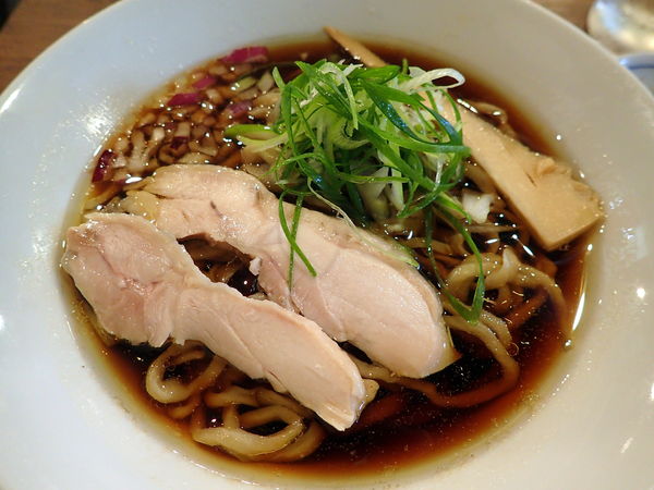 「手打ち中華そば」@立ち呑み居酒屋 金町製麺の写真