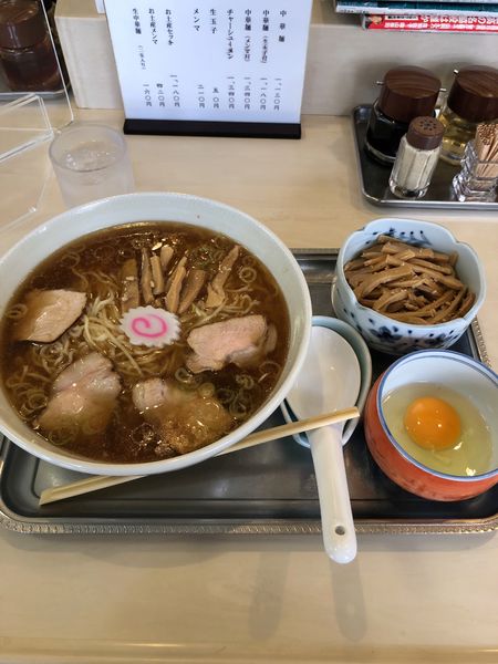 「中華麺生玉子付　メンマ」@永福町大勝軒の写真