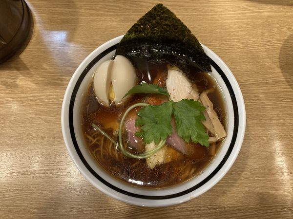 「親希らーめん(醤油)」@ラーメン親希の写真