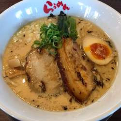 醤油豚骨ラーメン@860込