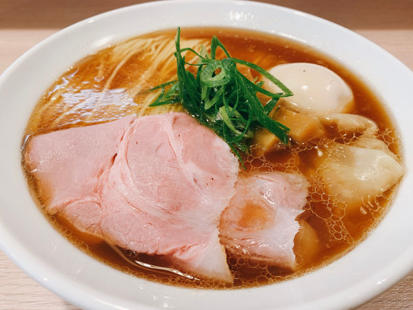 「特製醤油らーめん」@麺笑巧真の写真