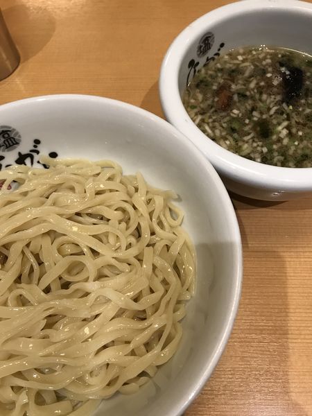 「塩つけ麺」@塩専門 ひるがお 東京駅店の写真
