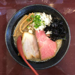 濃厚煮干しそば