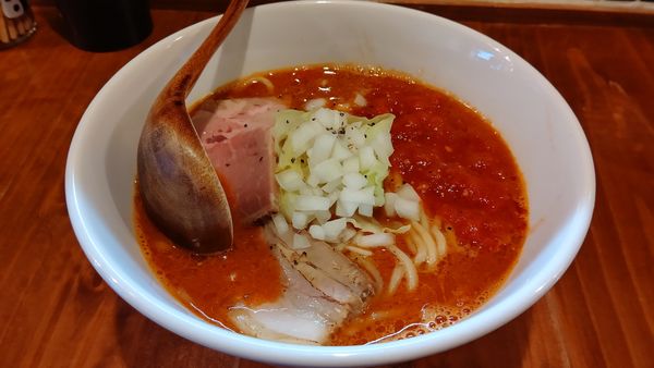 「とまと８００円(太麺)」@ニューカッパの写真