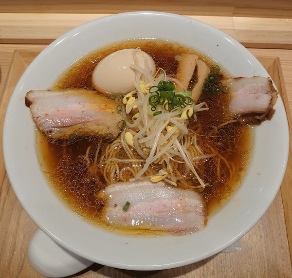 「【西尾中華そば】濃口醤油(1300円)」@ラーメンWalkerキッチンの写真