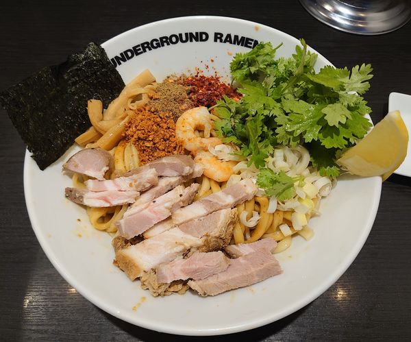 「【限定】トムヤンクンまぜそば」@UNDERGROUND RAMEN 川越仲町の写真