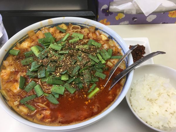 「勝浦タンタン麺」@ビンギリの写真