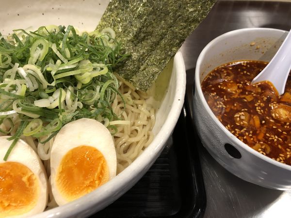 「ラー油つけ麺大盛　太麺」@大陸麺本舗の写真