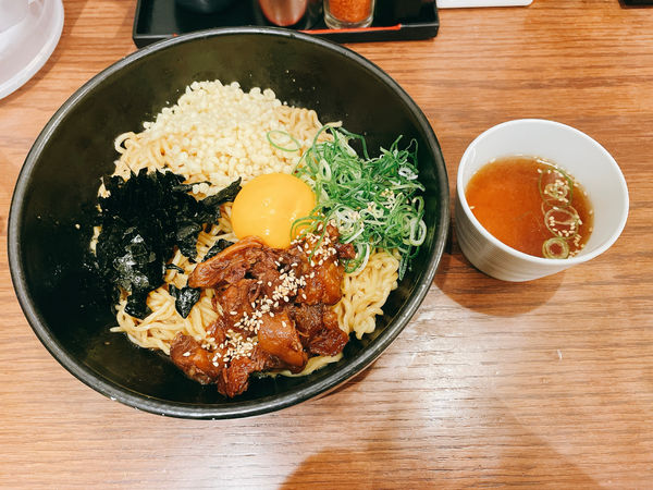 「ぼっかけまぜそば」@神戸灘八 本店の写真