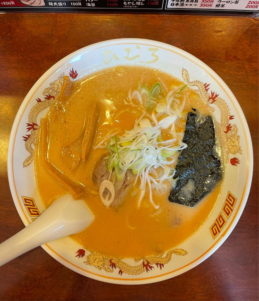 「旭川醤油らーめん」@北海道らーめん ひむろ 柏店の写真