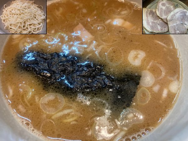 「つけ麺＋チャーシュー」@麺屋吉左右の写真
