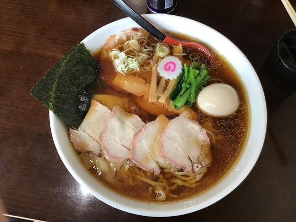「焼豚ワンタン麺味玉入り大盛生姜1400円」@とら食堂 松戸分店の写真