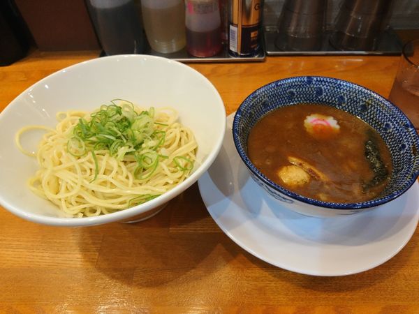「濃厚豚骨魚介つけ麺 大盛」@らーめんキッチンこころ 綿貫店の写真