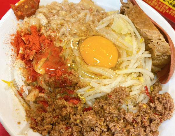 「汁なし麺(小)」@立川マシマシ 足利総本店の写真