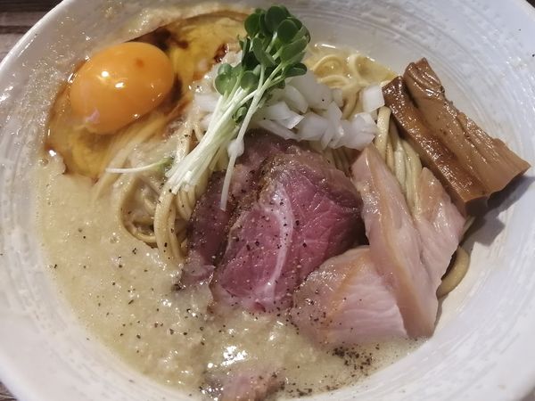 「特濃地鶏ペーストと濃厚生卵のまぜそば¥1100」@improv.の写真