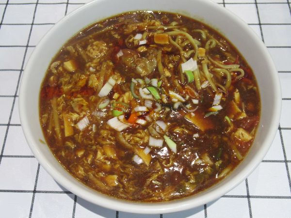 「酸辣湯麵（黒酢）（680円）」@個室中華料理  八仙菜館の写真