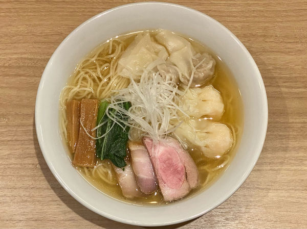 「白醤油二種の雲呑麺」@支那蕎麦 澤田の写真