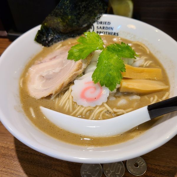 「特濃煮干そば」@DRIED SARDIN BROTHERSの写真