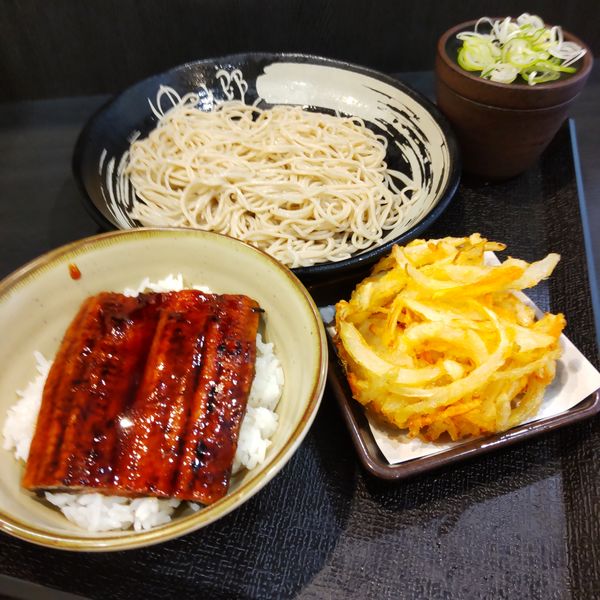 「【季節限定】ミニうな丼セット(¥880)+かき揚げ(クーポン」@ゆで太郎 西五反田2丁目店の写真