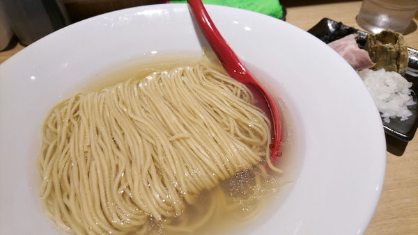 「【昼】7周年限定：フジツボのラーメン」@中華そば 葵の写真