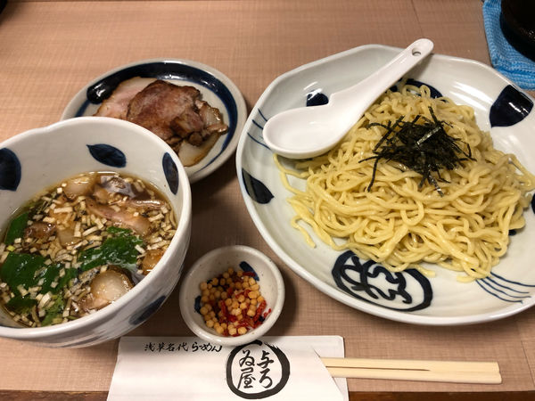 「ざるらーめんちゃーしゅー付」@与ろゐ屋の写真