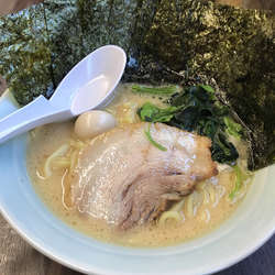 豚骨ラーメン醤油 のり増し