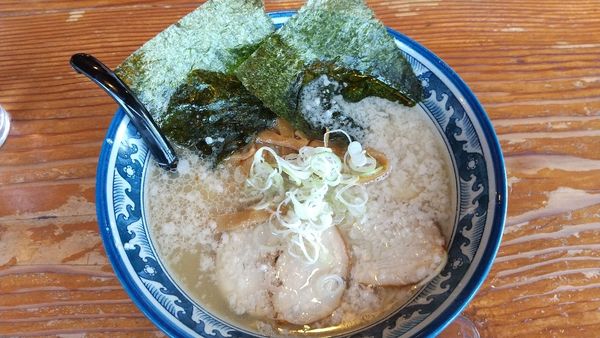 「蔵特製ラーメン748円こってり細めん」@らーめん 蔵の写真
