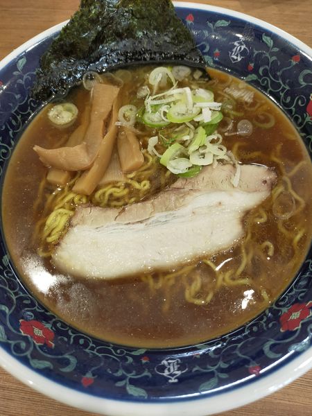 「煮干醤油ラーメン」@凌駕 IDÉAの写真