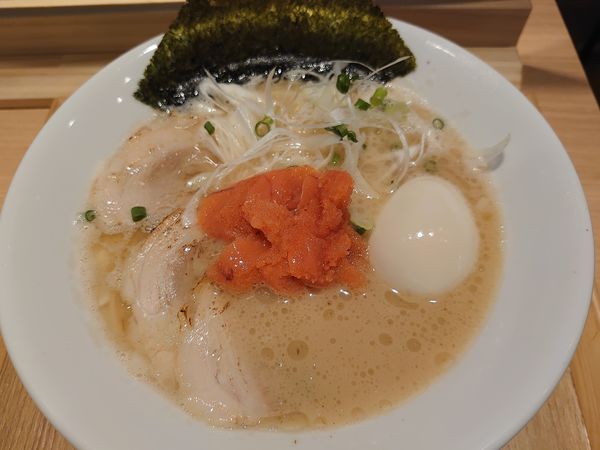 「【ラーメン海鳴】特製魚介豚骨ラーメン」@ラーメンWalkerキッチンの写真