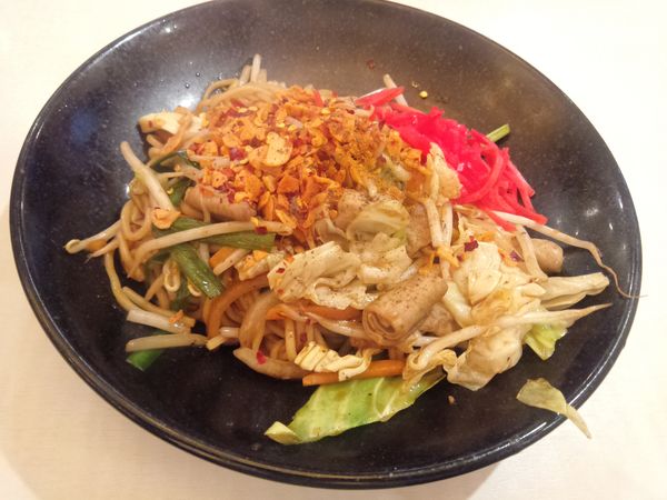 「スタミナ麻辣ソース焼そば　７００円」@餃子の王将 ポンテポルタ千住店の写真