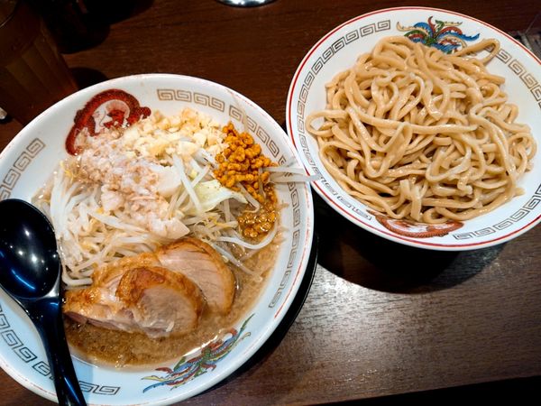 「ラーメン(つけ麺変更)」@豚山 横浜西口店の写真